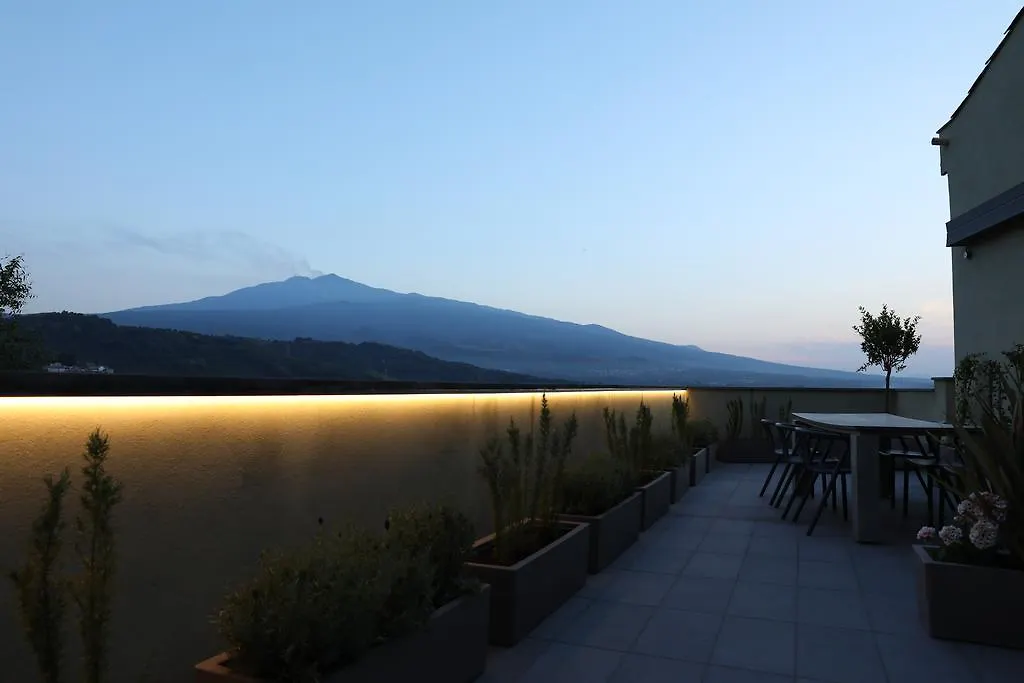 ***  La Dimora Del Castelluccio Bed & Breakfast Castiglione De Sicilia Italy