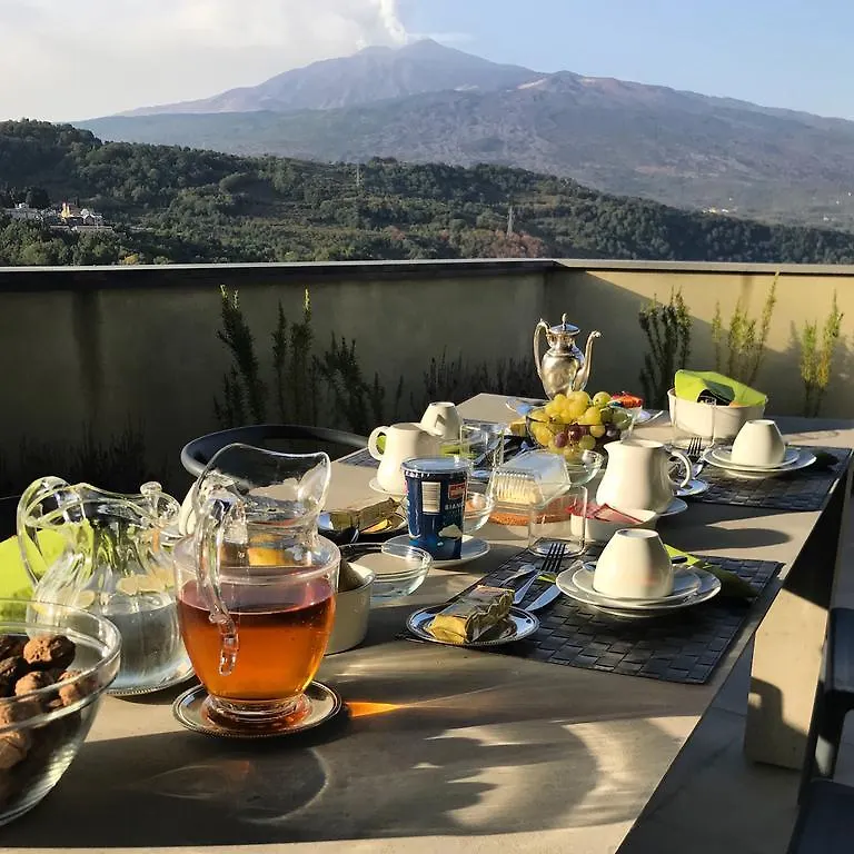 La Dimora Del Castelluccio Bed & Breakfast Castiglione De Sicilia 3*,  Italy